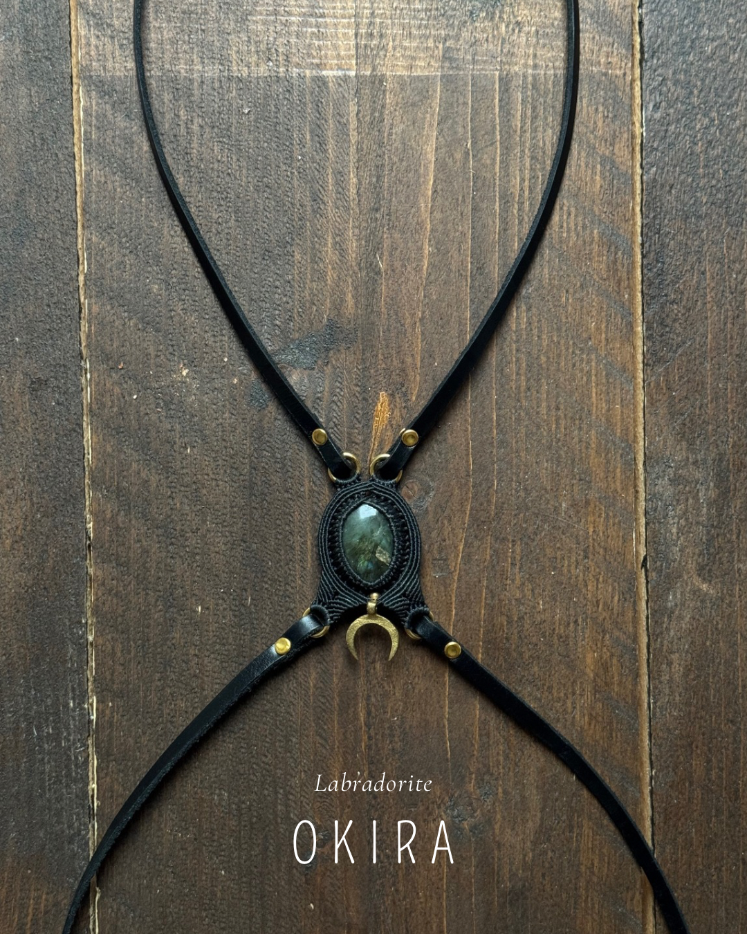 BIJOU DE CORPS & HARNAIS EN CUIR JUUN BY YONA - UNE CRÉATION UNIQUE, COMME VOUS