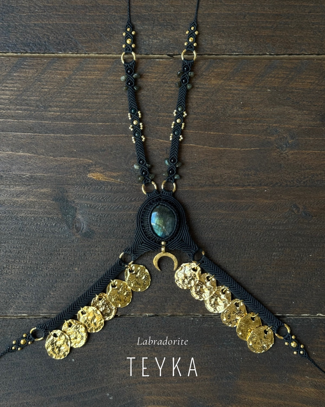 BIJOU DE CORPS & HARNAIS EN CUIR JUUN BY YONA - UNE CRÉATION UNIQUE, COMME VOUS