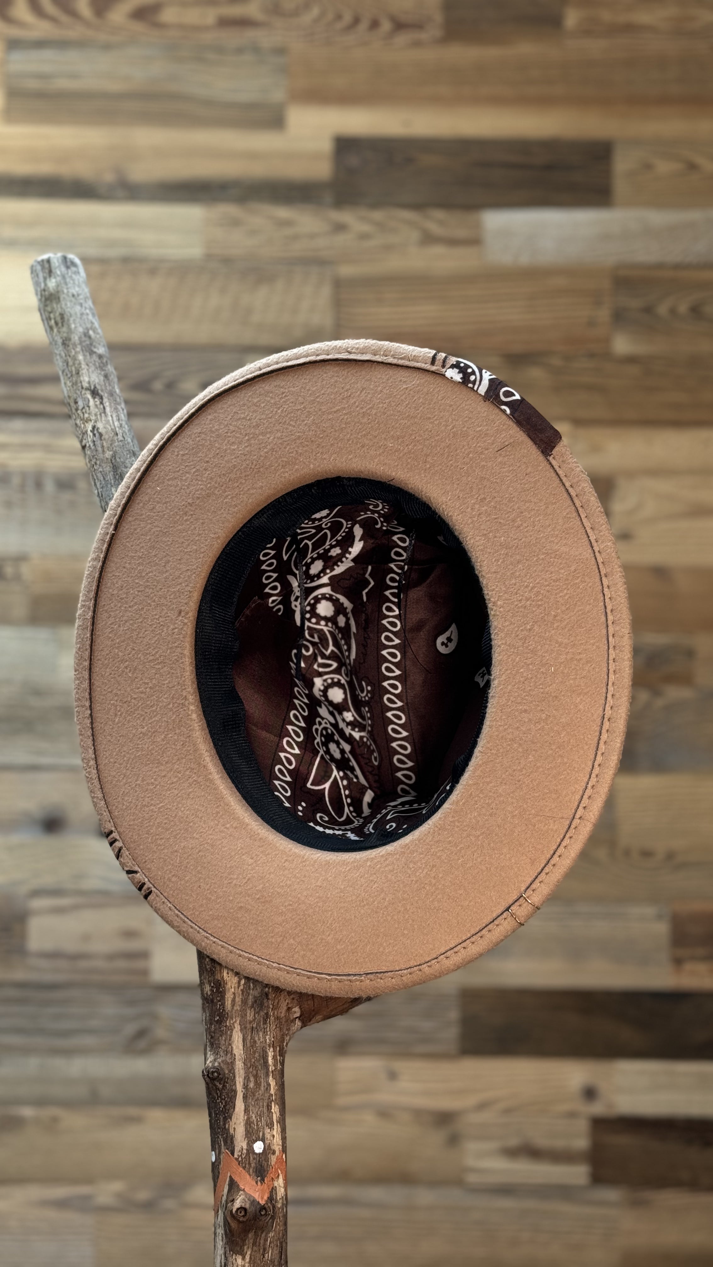 Chapeaux Custom Hateya