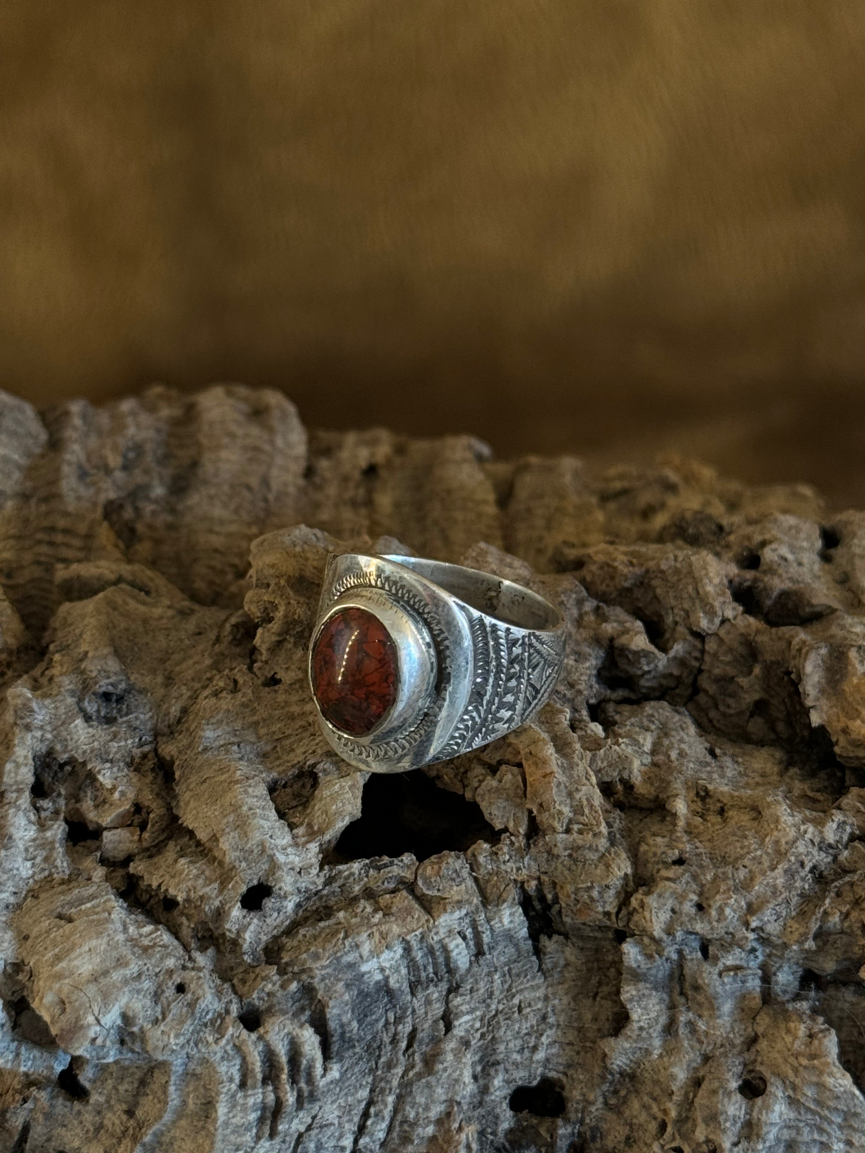 Bague en argent - Taille 58 euro.