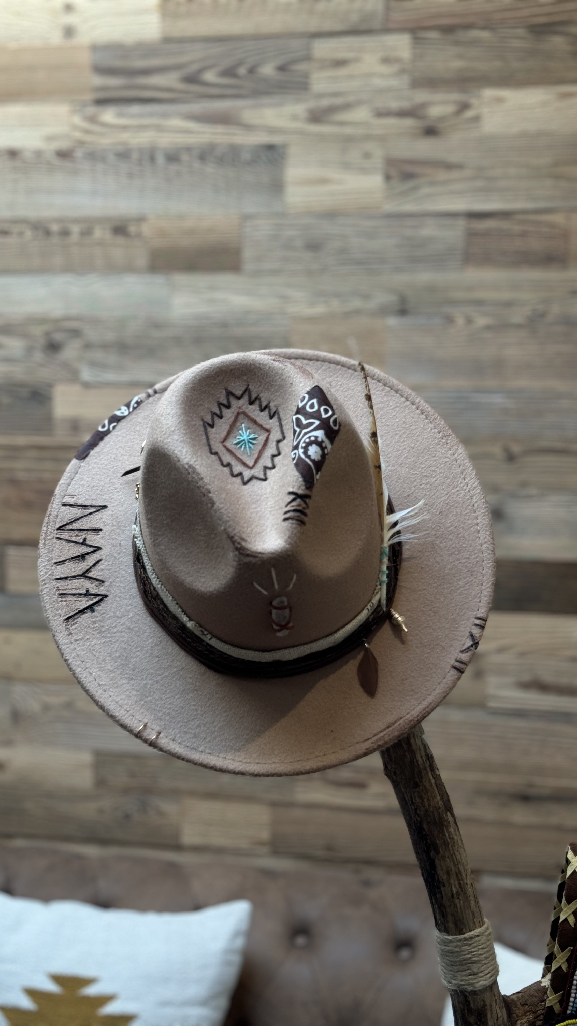 Chapeaux Custom Hateya